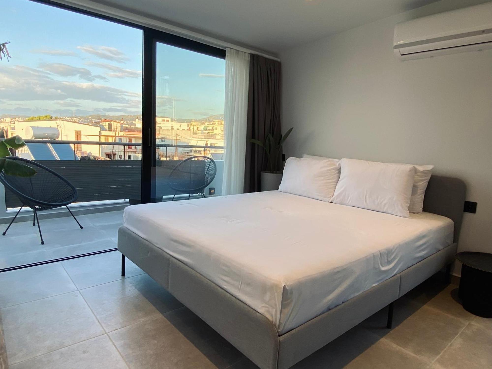Hyperion Penthouse Apartment Патра Екстериор снимка
