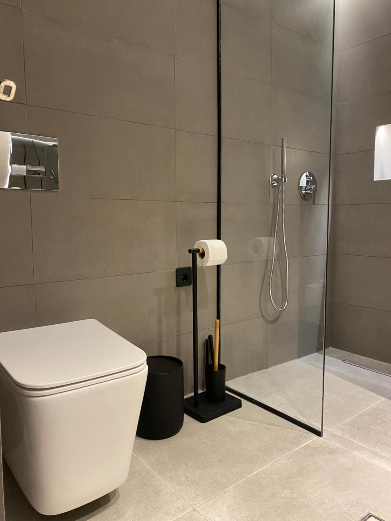 Hyperion Penthouse Apartment Патра Екстериор снимка